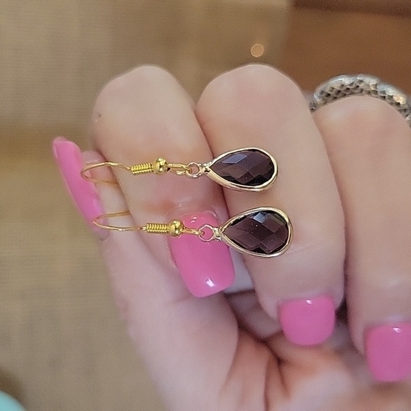 Dainty Grape Glass Drop Earrings - Picture 4 of 6